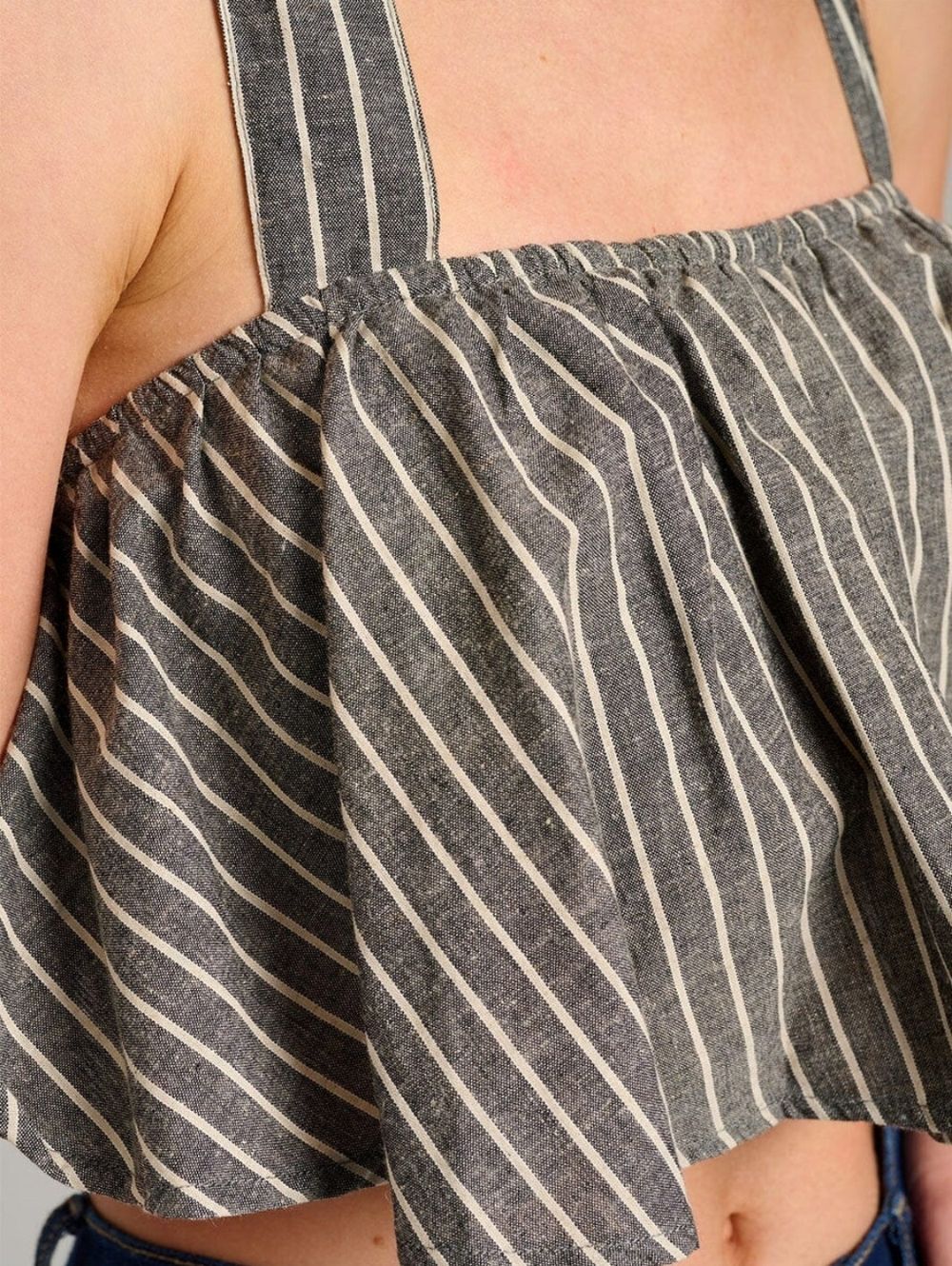 Striped Linen Blend Ruffle Crop Top - Picture 3 of 6